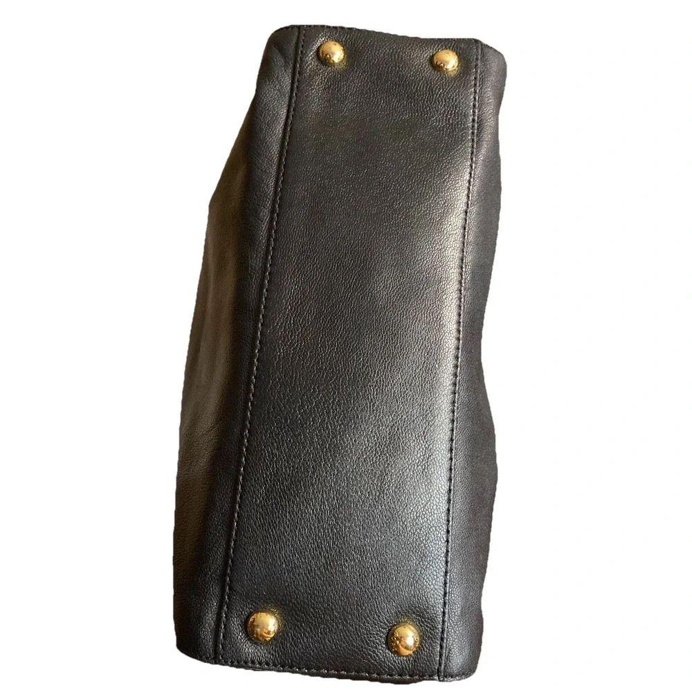 Michael Kors black leather handbag Gold Chain Handle Multi Pockets Dust bag